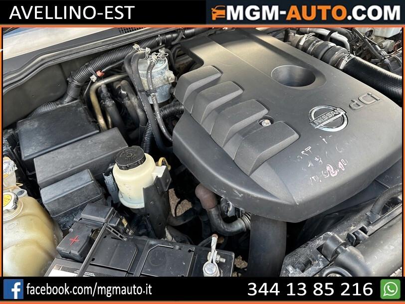 Nissan Navara 2.5 dCi 4 porte Double Cab XE pick-up