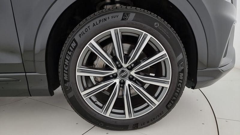 Audi Q8 50 TDI 286 CV quattro tiptronic Sport