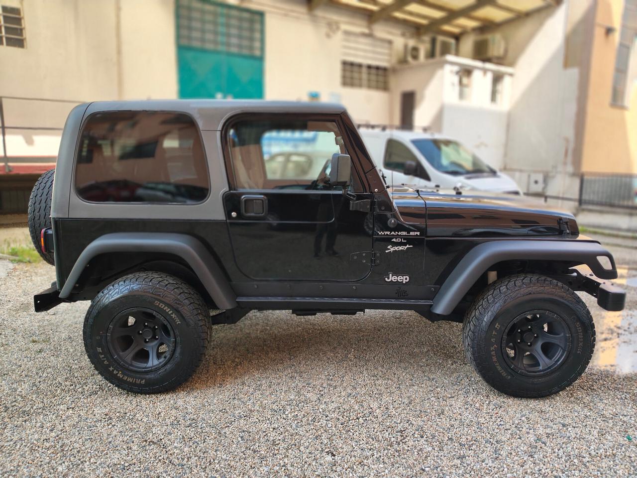 Jeep Wrangler 4.0 cat Sport ASI 4P