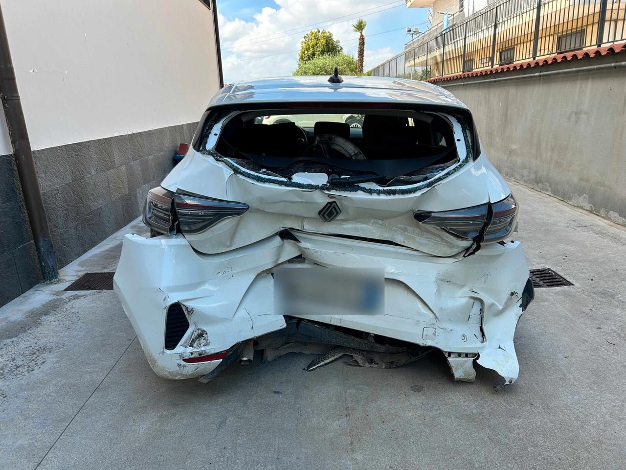 Renault Clio 1.5 dCi 100CV Evolution - 2024 Incidentata