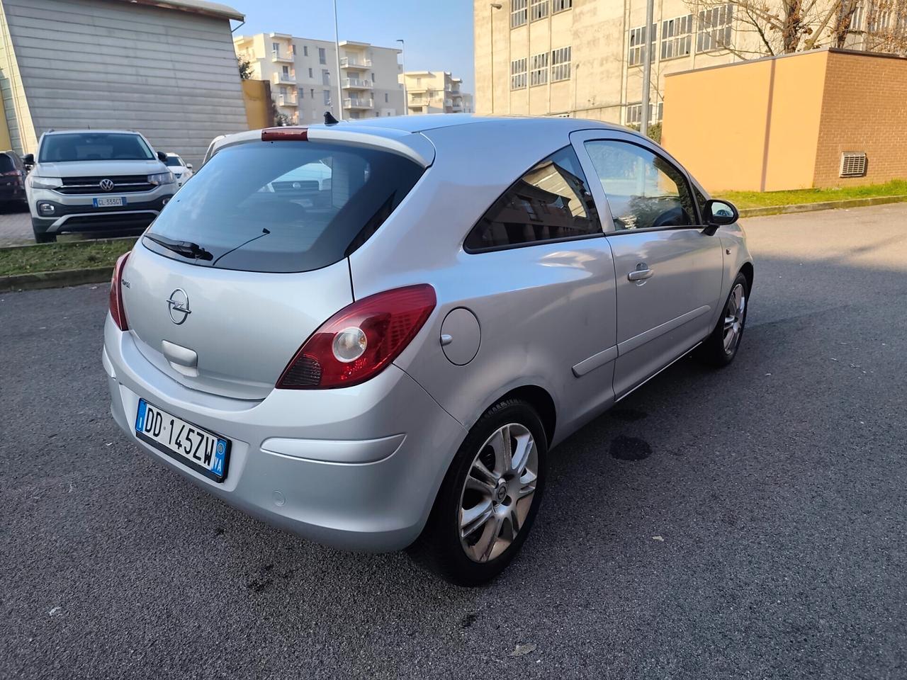 Opel Corsa 1.0 Benz euro 4 1 proprietario