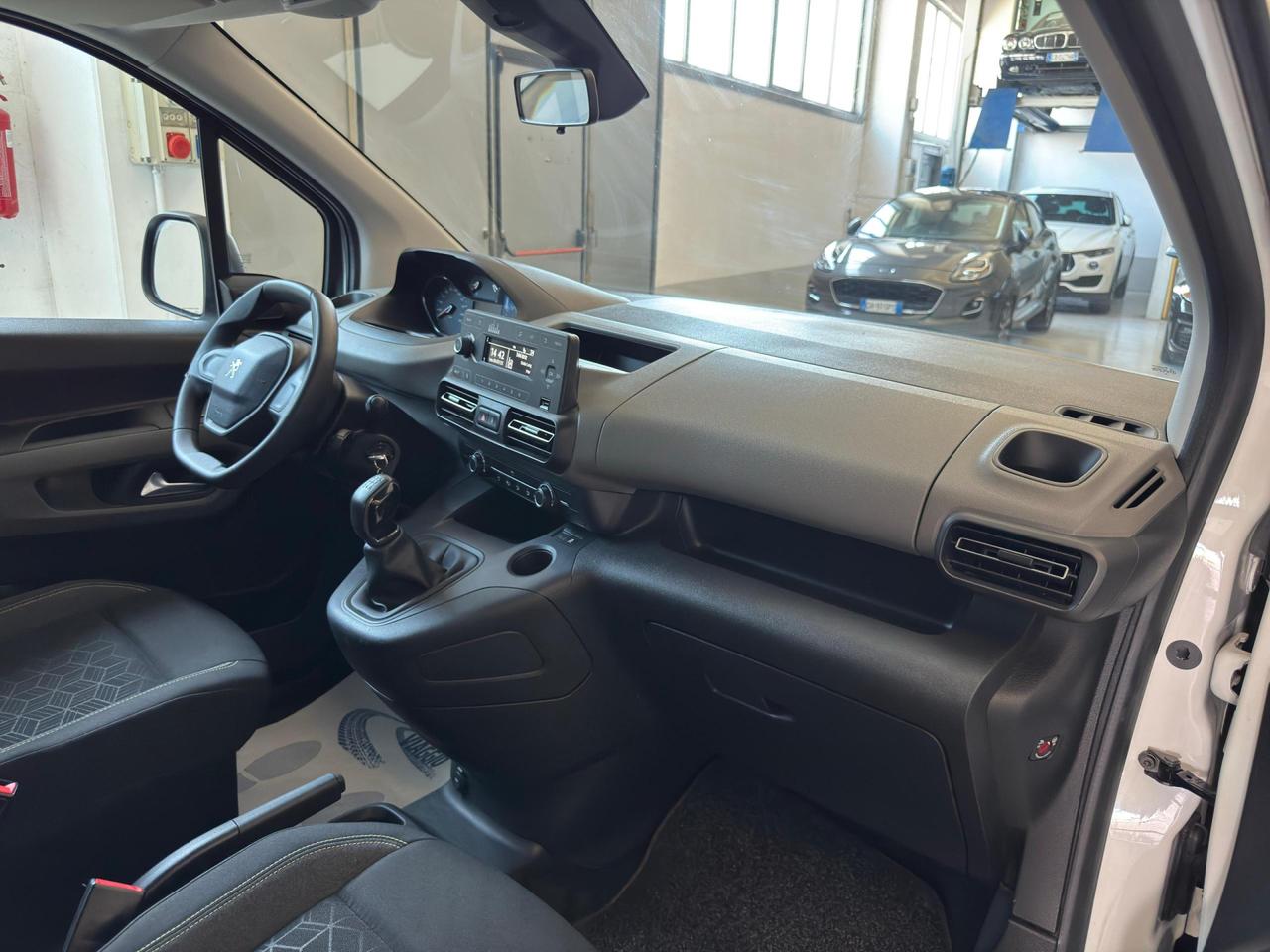 Peugeot Rifter Standard Rifter 1.5 bluehdi Active 100cv