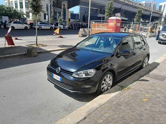 Volkswagen Golf 7ª serie 1.6 TDI 90 CV 5p. Trendline BlueMotion Technology