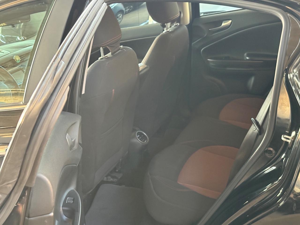 Alfa Romeo Giulietta 1.6 JTDm-2 105 CV Exclusive