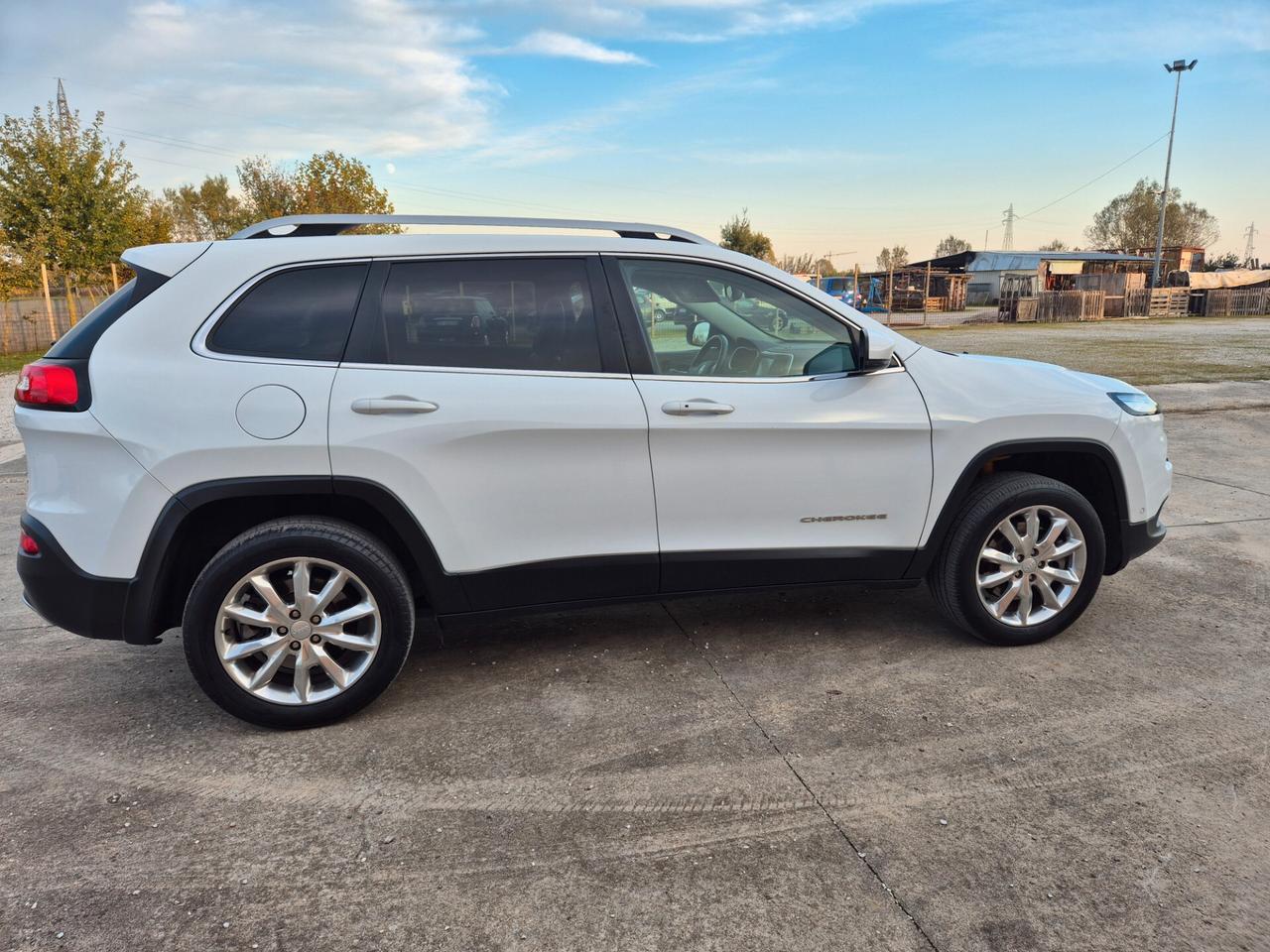 Jeep Cherokee 2.2 Mjt II 4WD Active Drive II Overland