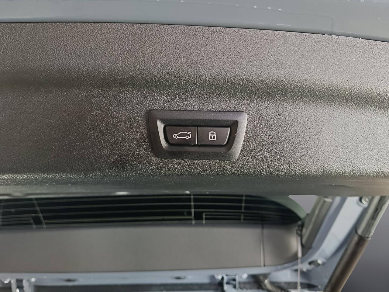 BMW X1 U11 - iX1 edrive 20 X-Line