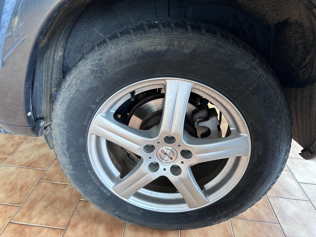 Toyota RAV 4 2.2diesel 177 CV Luxury gancio di traino