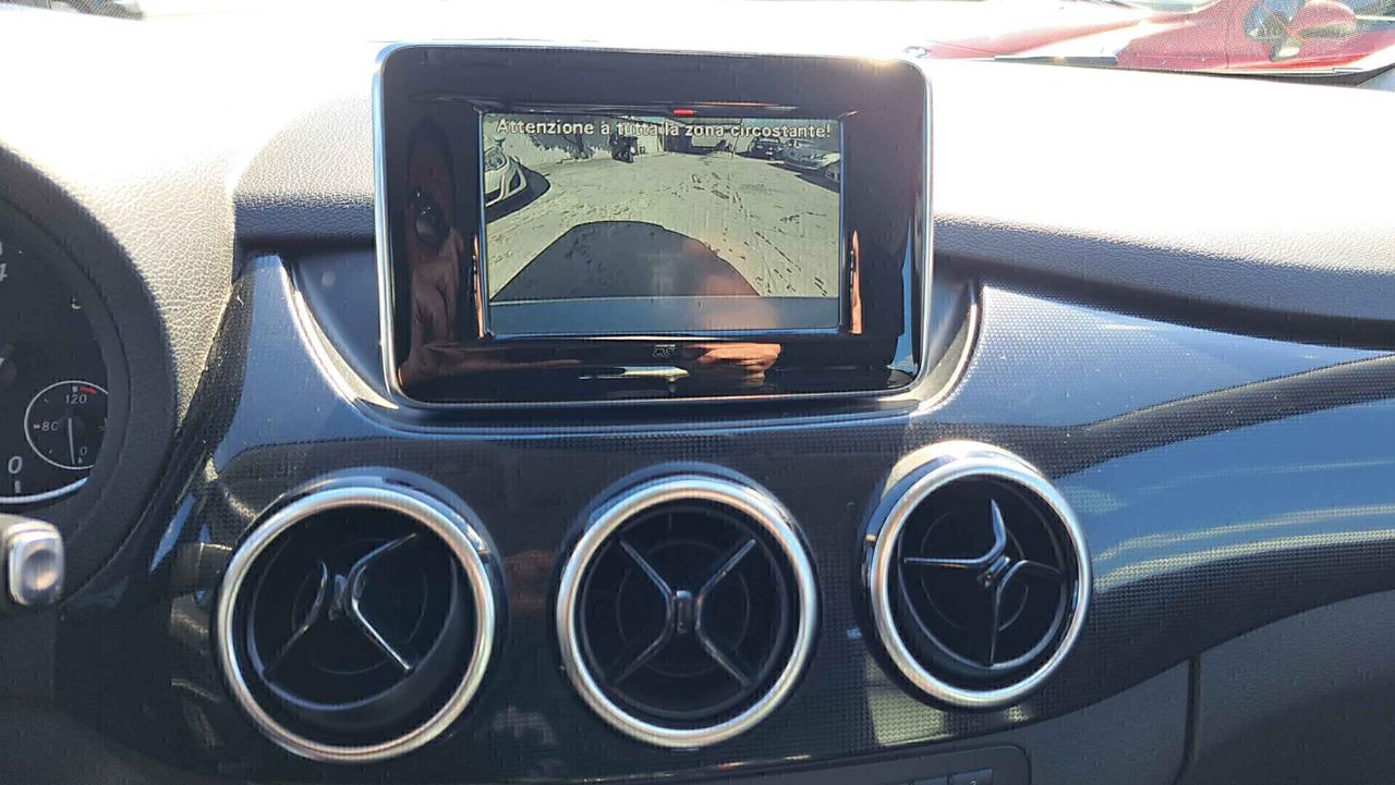Mercedes Classe B 180 CDI Executive Automatic.