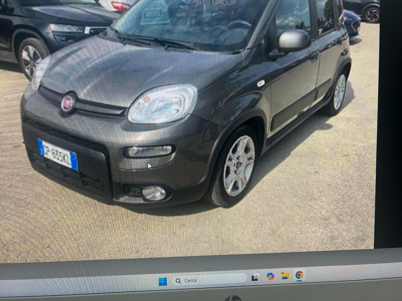 Fiat Panda 1.0 FireFly S&S Hybrid Garmin