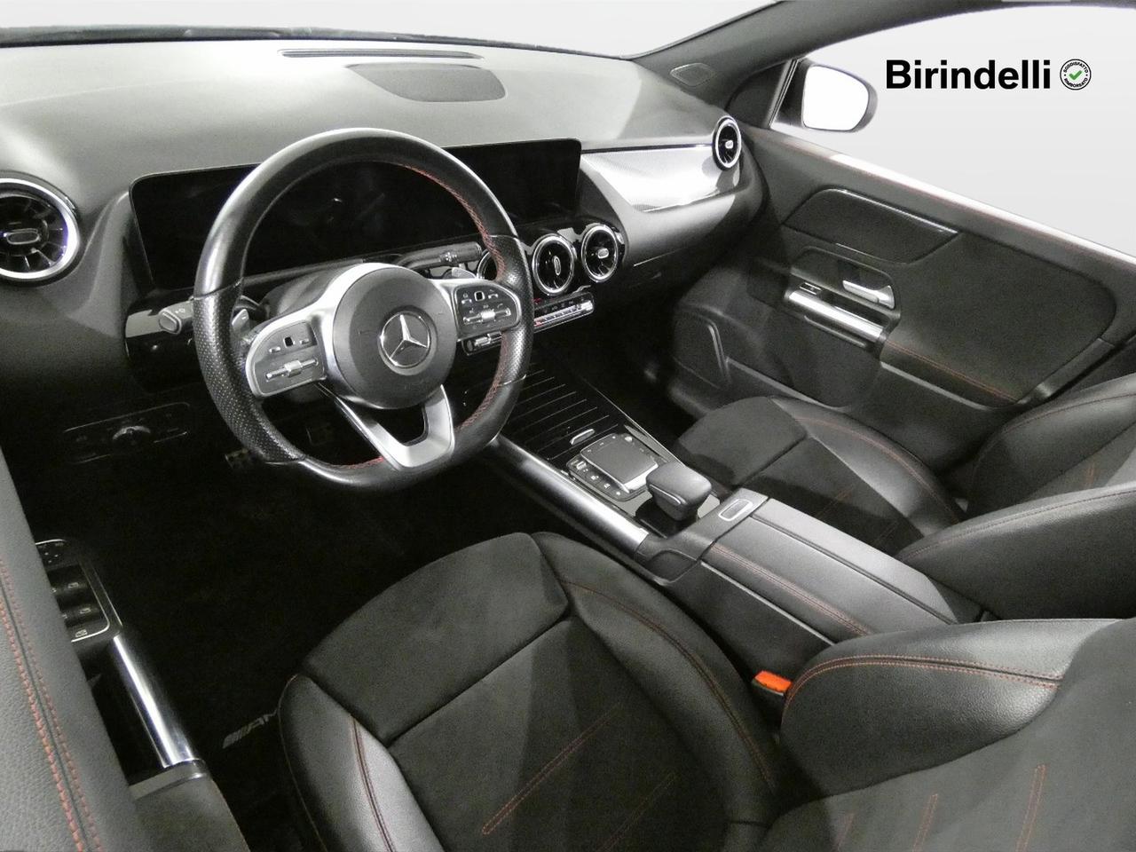 Mercedes-Benz GLA (H247) - GLA 200 d Automatic Premium