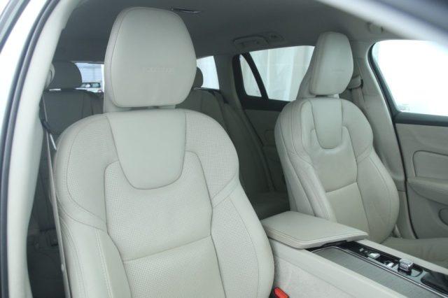 VOLVO V60 D4 Geartronic Inscription Full LED/Cerchi 19''