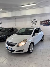 Opel Corsa 1.2 3 porte Sport