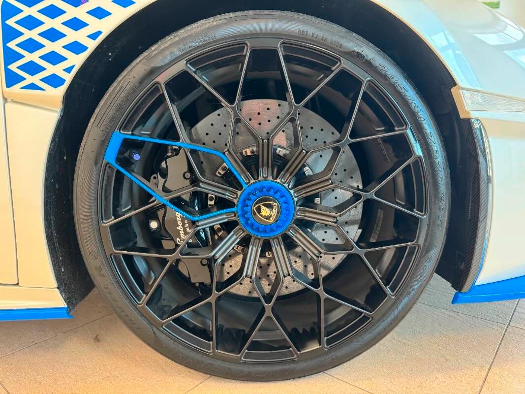 Lamborghini Huracan STO - LIFT - AKRAPOVIC-PPF-FULL.CARBONIO-IVA ESP.