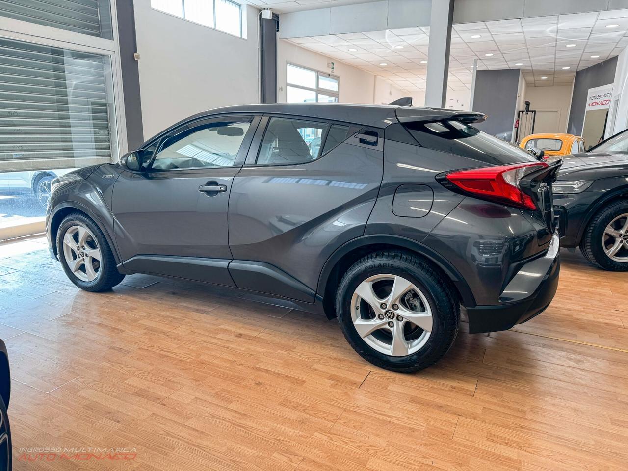 Toyota C-HR 1.8 Hybrid E-CVT 2018