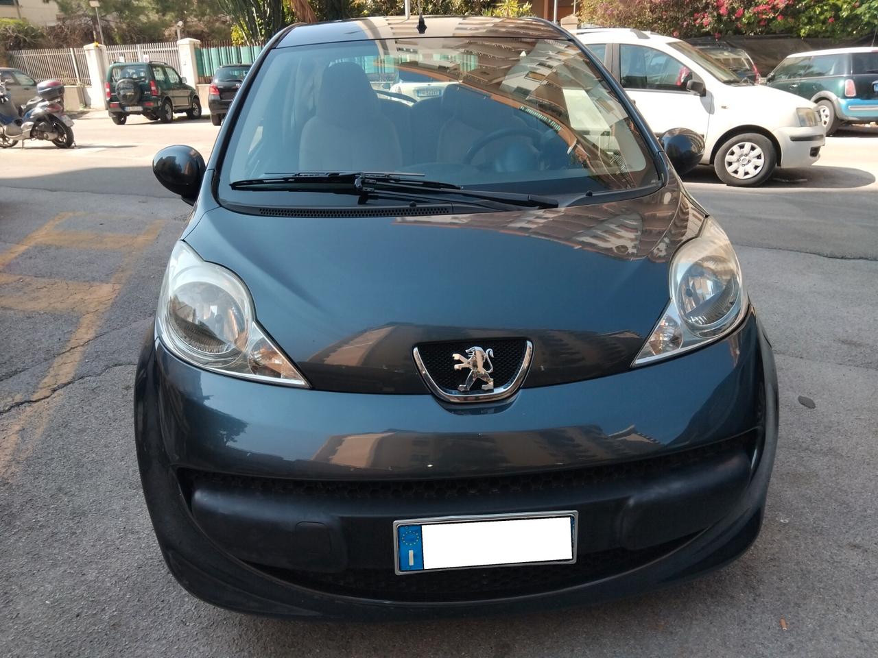 PEUGEOT 107 998CC CLIMA RADIO 50KW