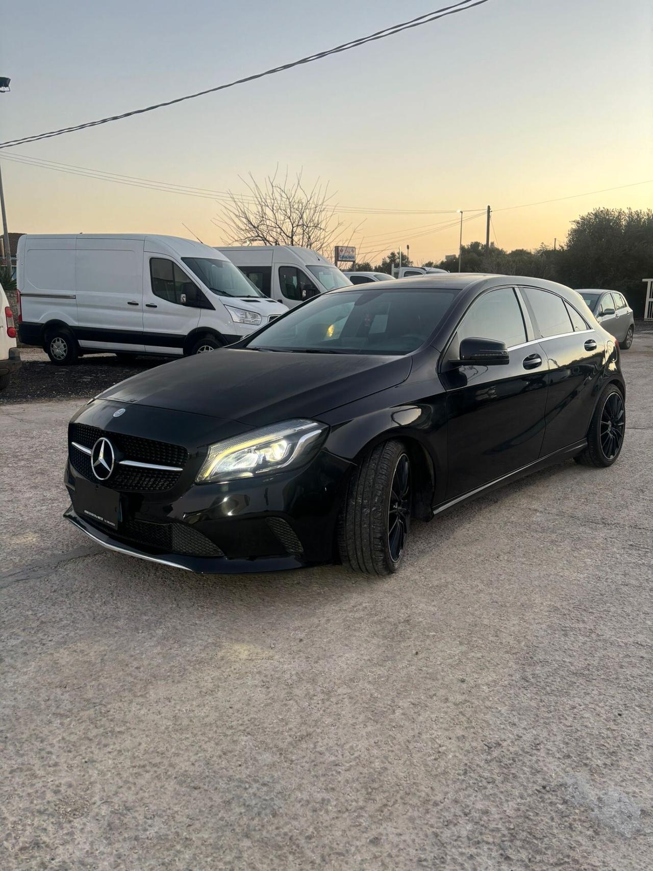 Mercedes-benz A 180 d Premium
