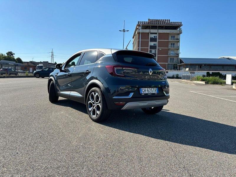 Renault Captur 1.6 E-TECH Hybrid Intens Auto