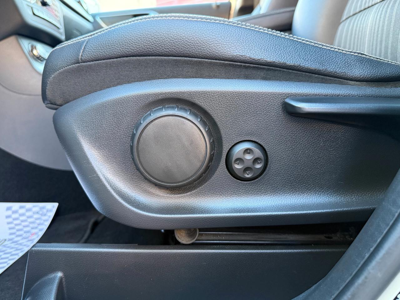 Mercedes B 200 CDI Autom Premium NAVI CAMERA 2014