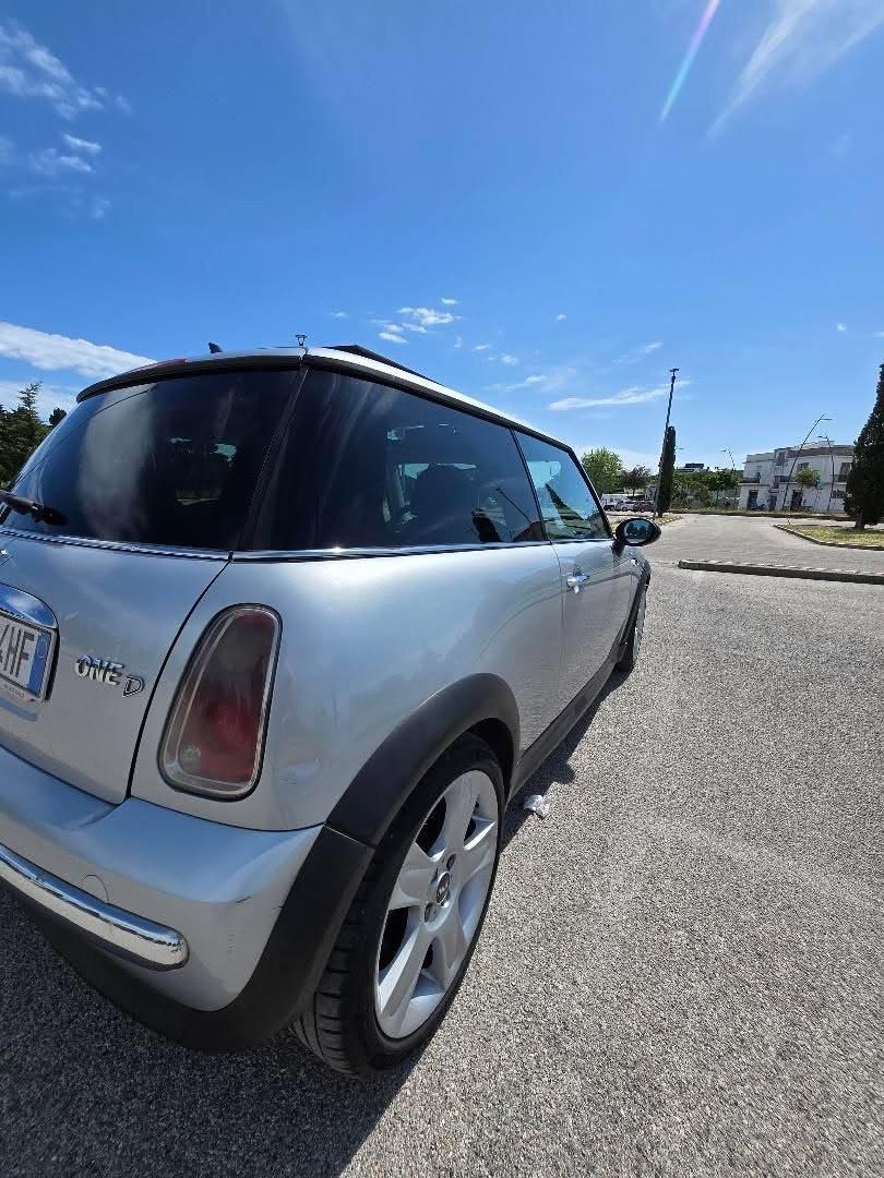 Mini 1.4 TETTO APRIBILE OCCASIONE 1.399€