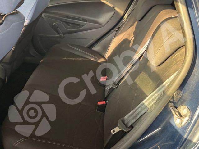 FORD Fiesta 1.5 TDCi 75CV 5 porte Business POCHI KM