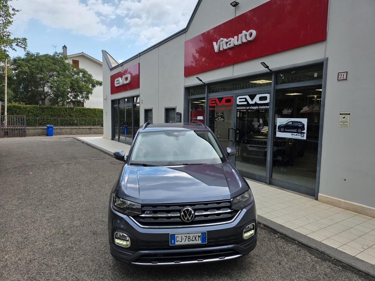 Volkswagen T-Cross 1.0 TSI 110 CV DSG R-Line