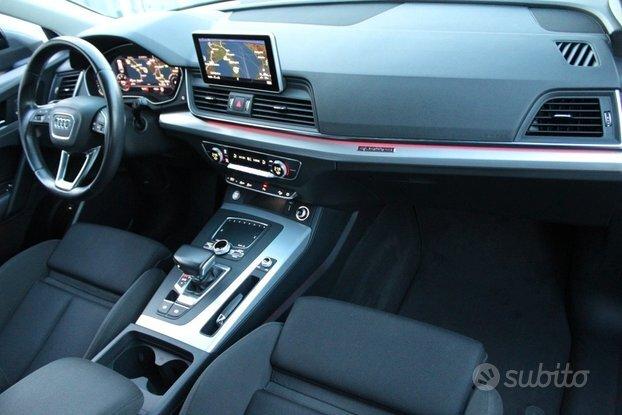 Audi Q5 2.0 TDI Aut. *LUCI AMBIENTE *V.COCKPIT