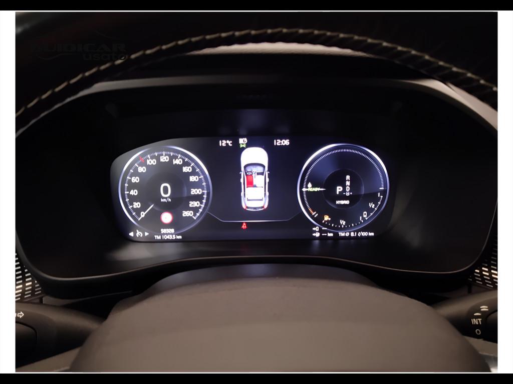 VOLVO XC40 - XC40 1.5 t5 phev R-design auto my21