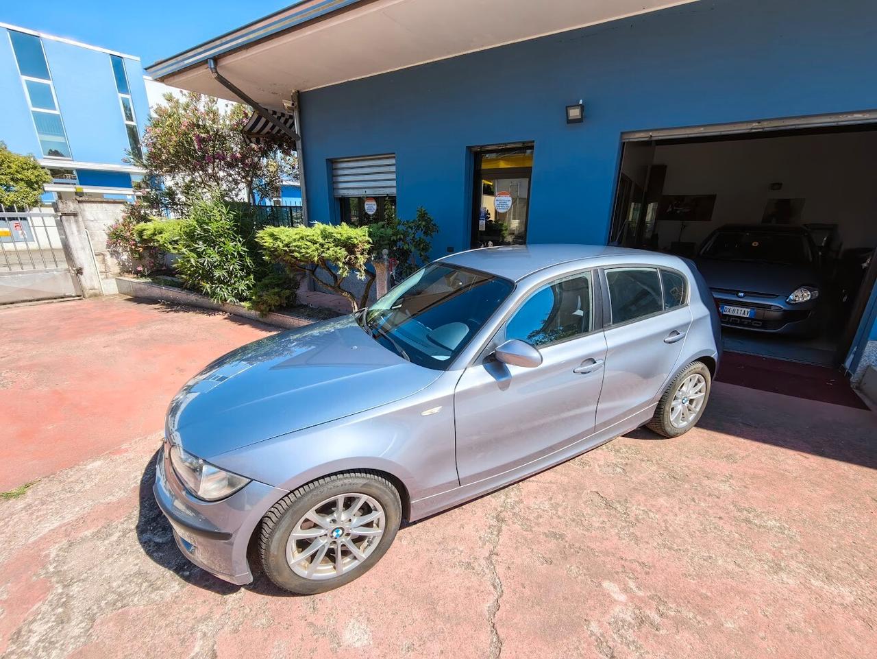 Bmw 118i Futura AUT. SOLO 90MILA KM AUTO DA VETRINA!!!!!!!!!!!