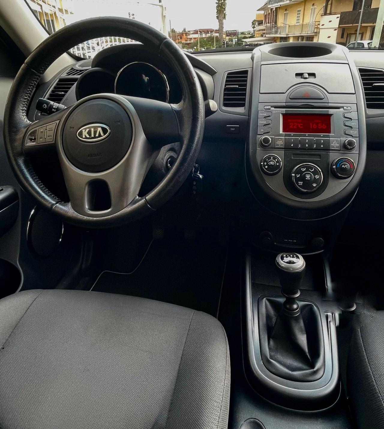 Kia Soul 1.6 CVVT Active