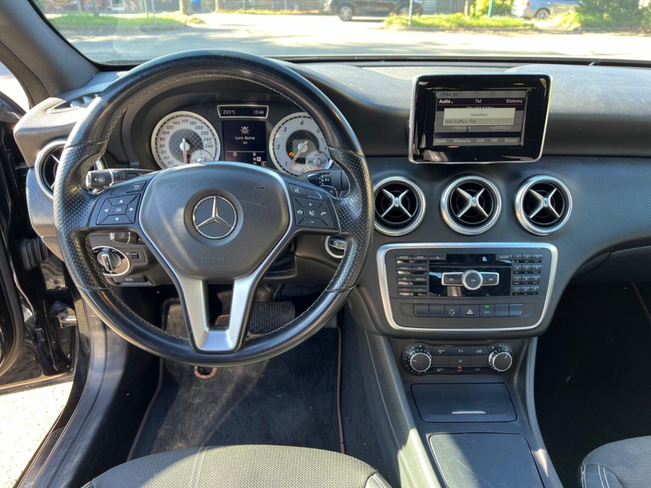 Mercedes-benz A 180 A 180 CDI BlueEFFICIENCY Sport