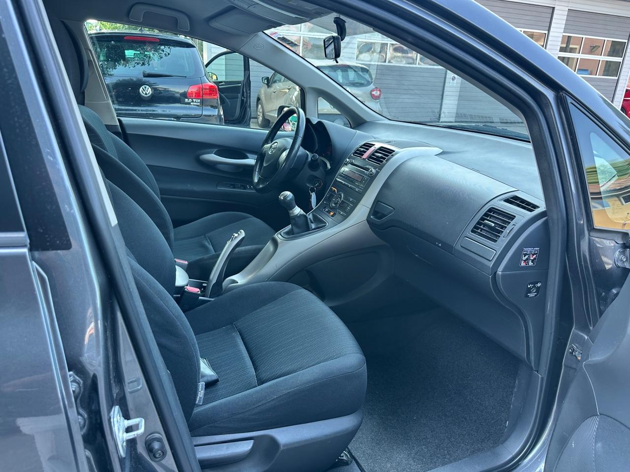 Toyota Auris 1.4 5 porte Sol soli 150mila km unicopro