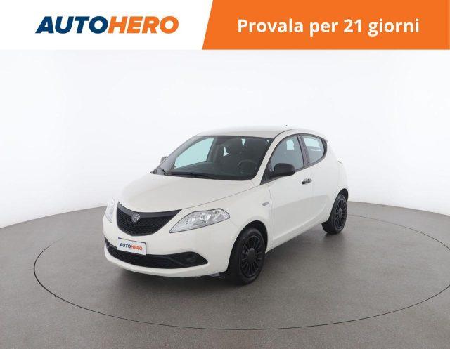 LANCIA Ypsilon 1.0 FireFly 5 porte S&S Hybrid Ecochic Silver