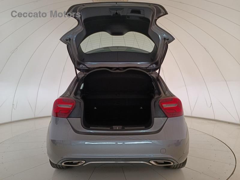 Mercedes Classe A 180 180 D Premium 7G-DCT