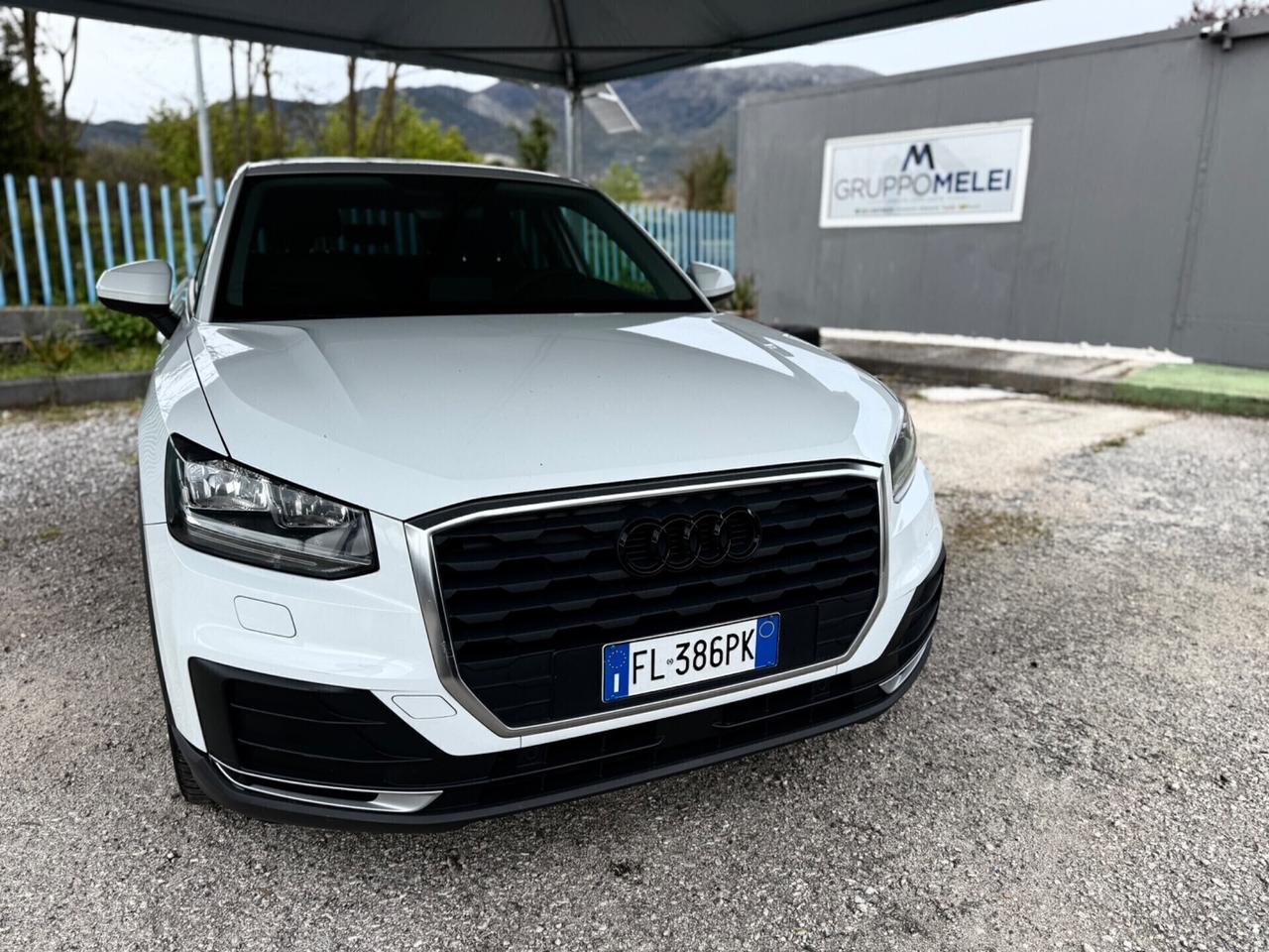 AUDIQ2 1.6 TDI S tronic *NAVI