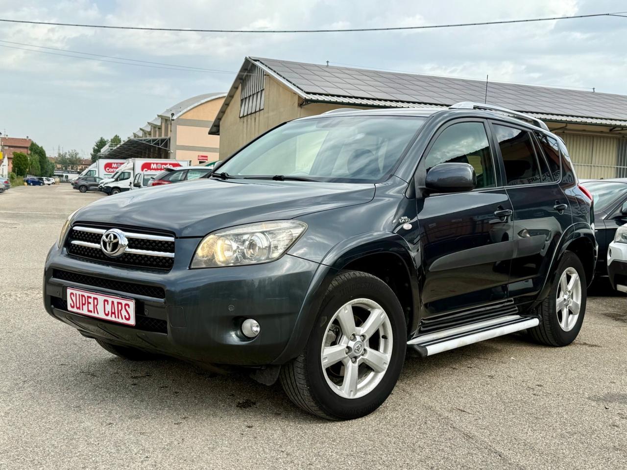 Toyota RAV4 2.2D-4D 177CV 4x4 Luxury FULL