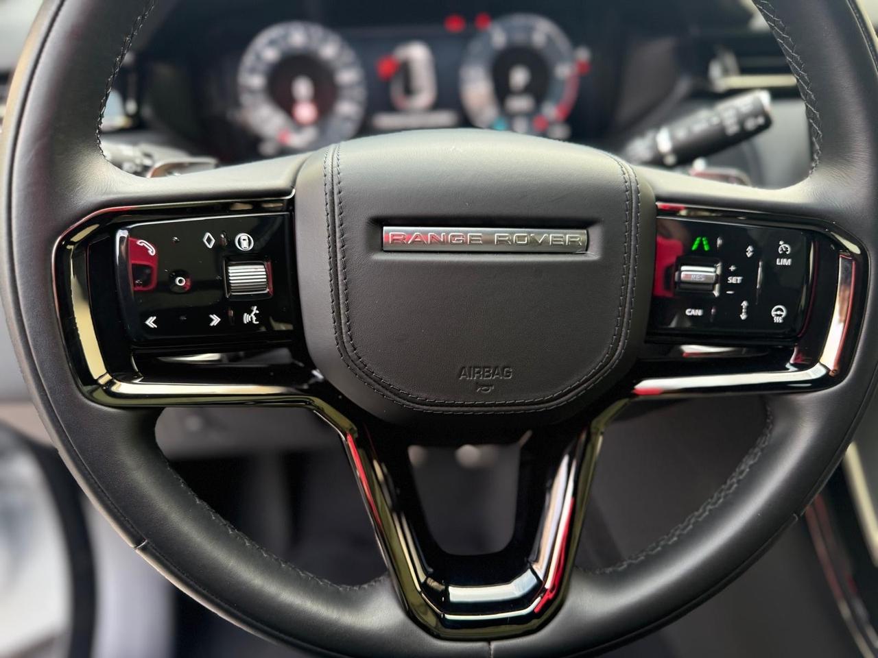 Land Rover Range Velar 3.0D l6 300 CV Dynamic SE