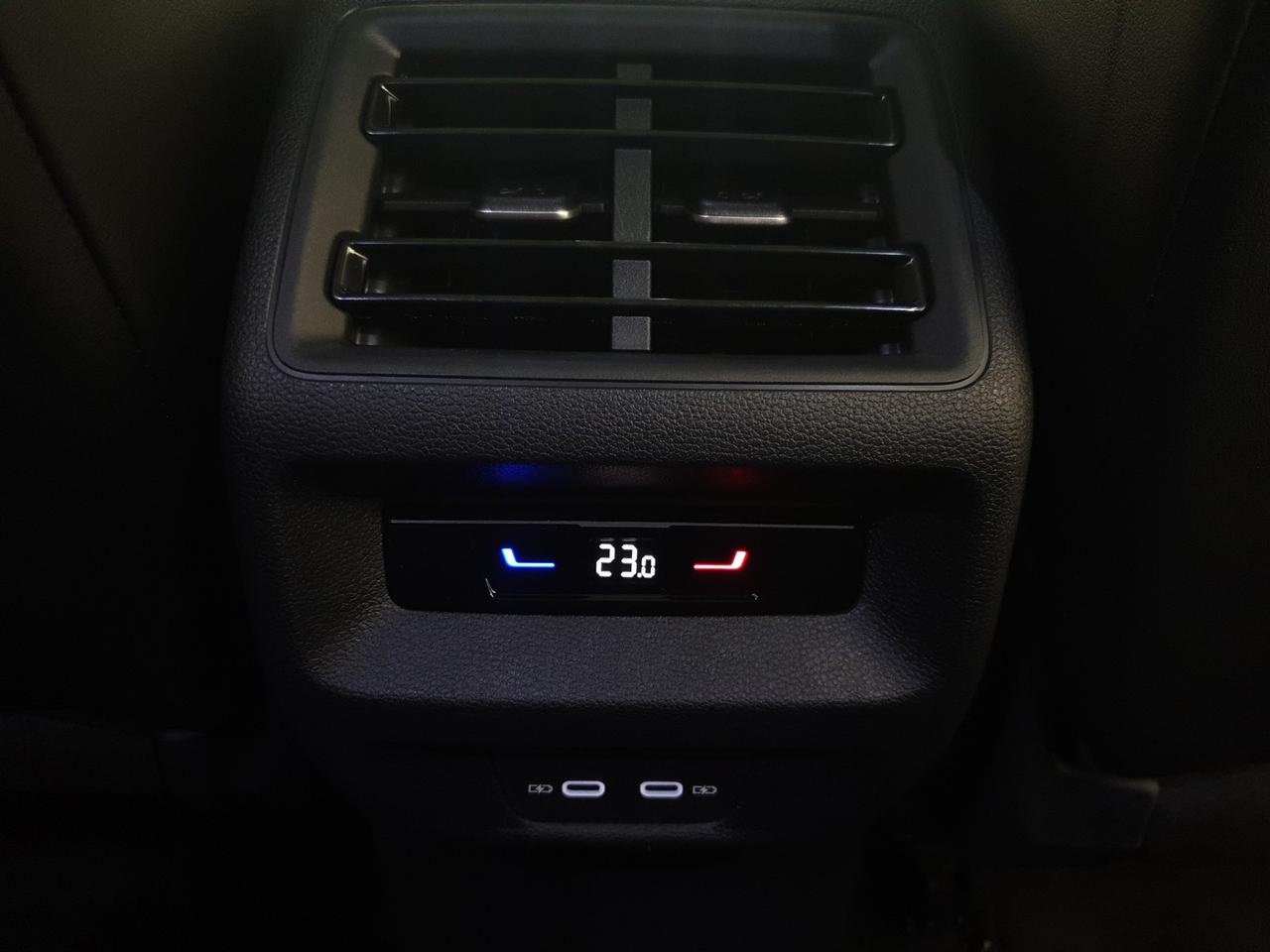 Volkswagen Tayron 2.0 tdi r-line plus 4motion 193cv dsg 7p.ti