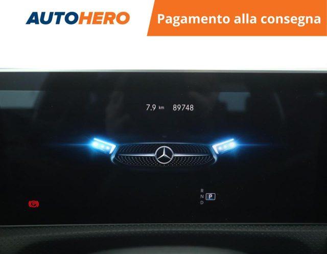 MERCEDES-BENZ A 200 Automatic Sport