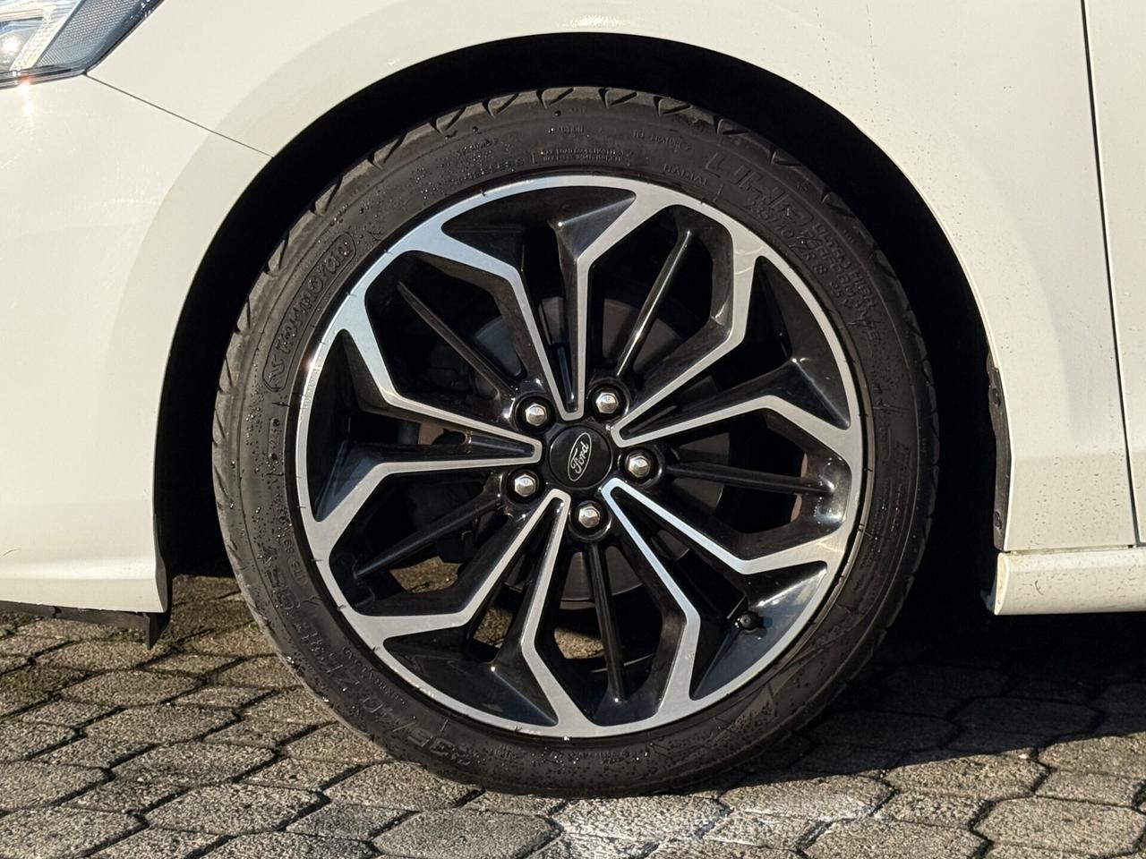 Ford Focus 1.0 - 125 CV 5p. ST-Line