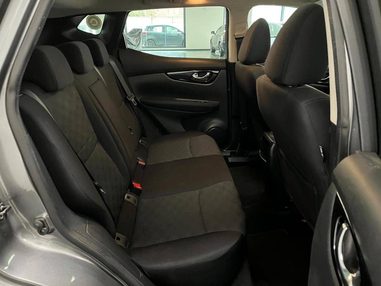 Nissan Qashqai 1.5 dCi Visia