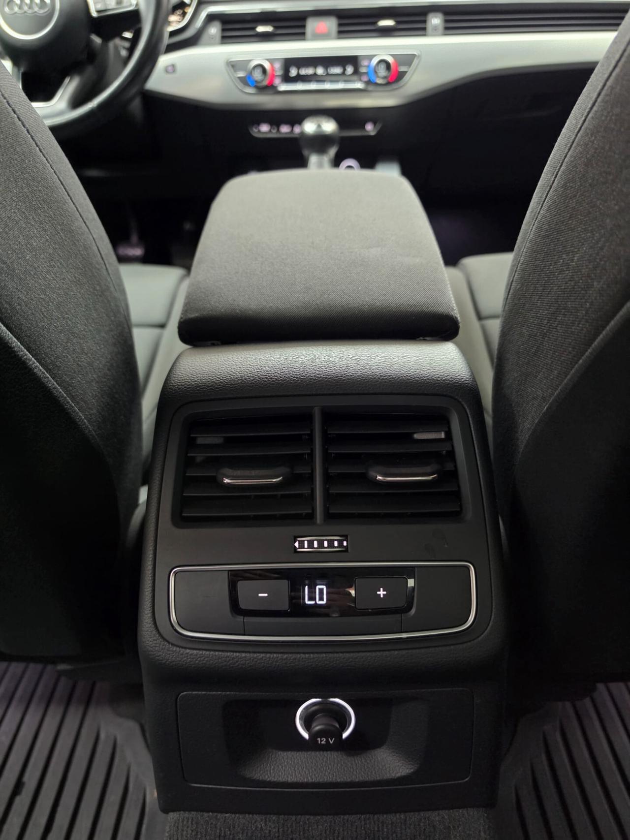 Audi A4 2.0 TDI 122 CV Business Sport