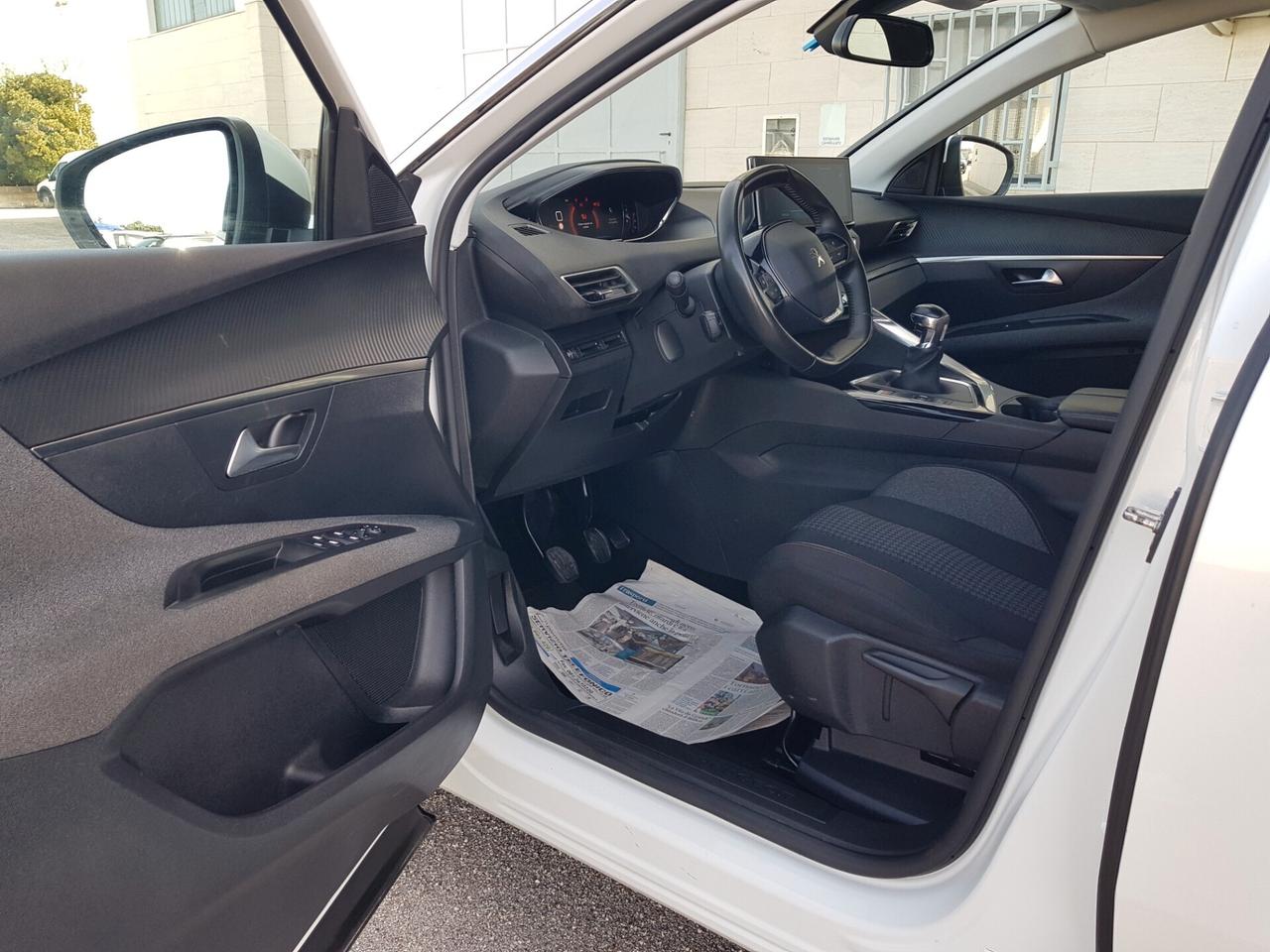 Peugeot 3008 BlueHDi 130 S&S Active Business