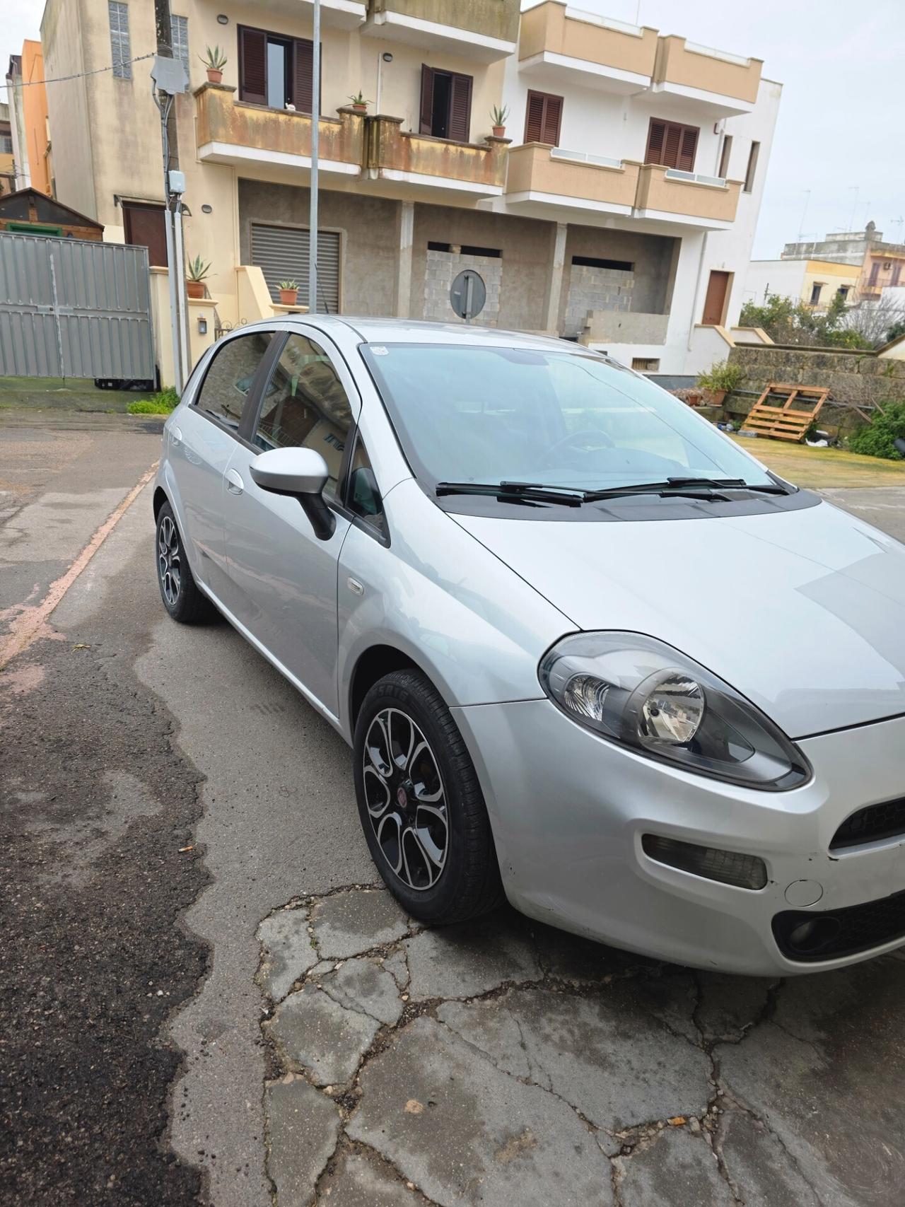 Fiat Punto 1.3 MJT II S&S 85 CV 5 porte ECO Lounge