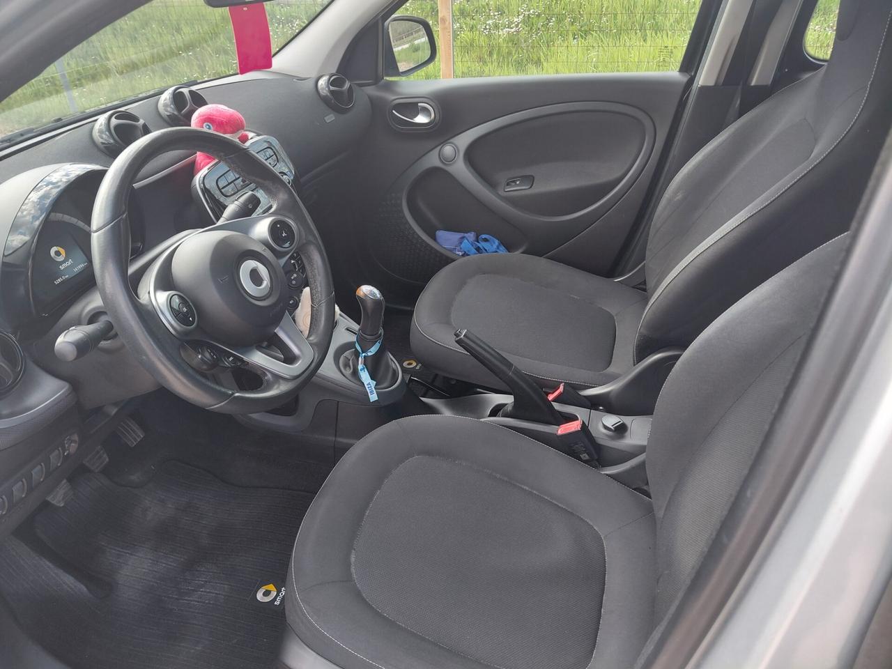 SMART FORFOUR ANNO 2016 BZ 1.0 ADATTA NEOPATENTATI KM 140 MILA