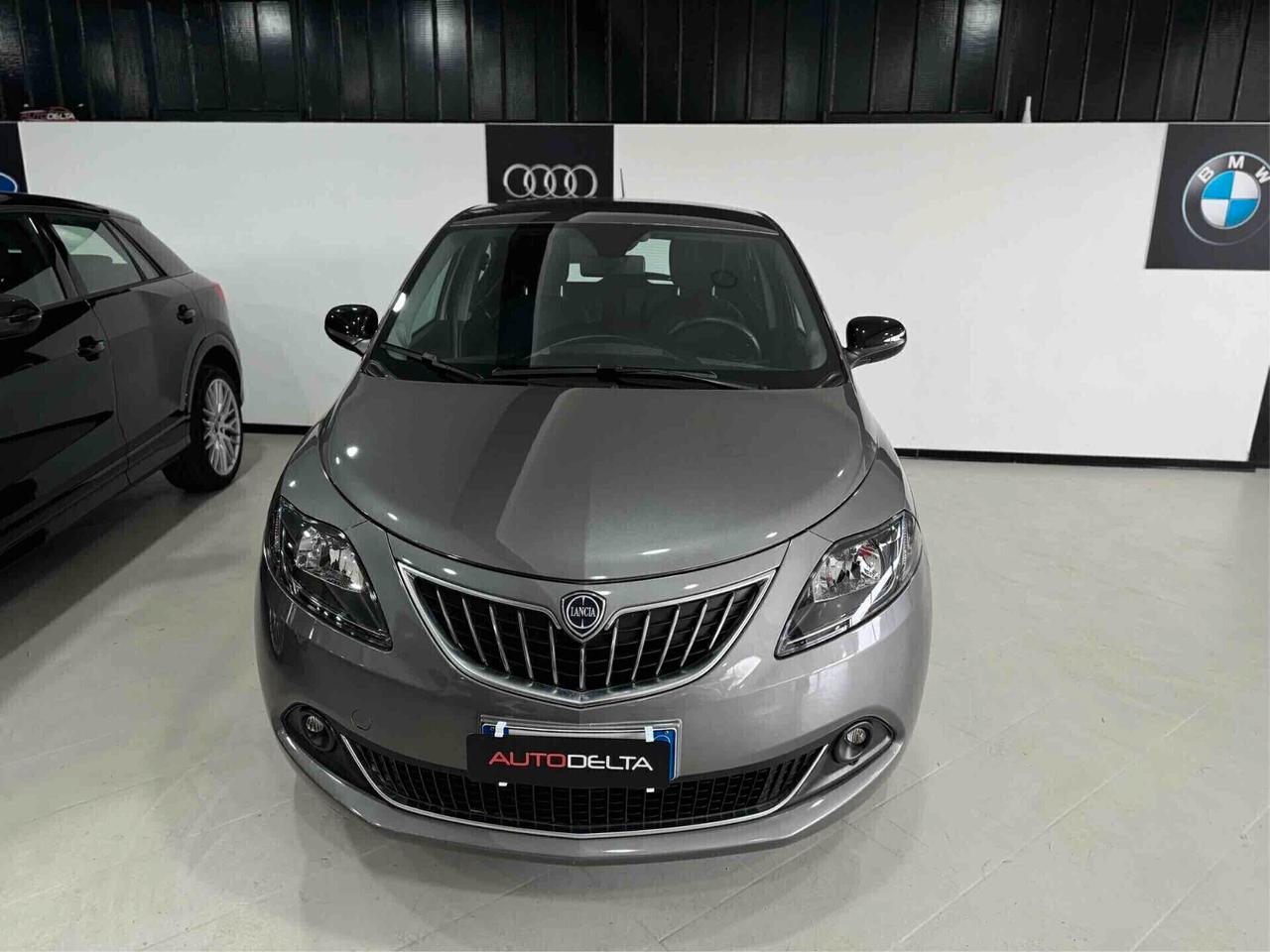 Lancia Ypsilon 1.0 FireFly 5 porte S&S Hybrid Alberta Ferretti