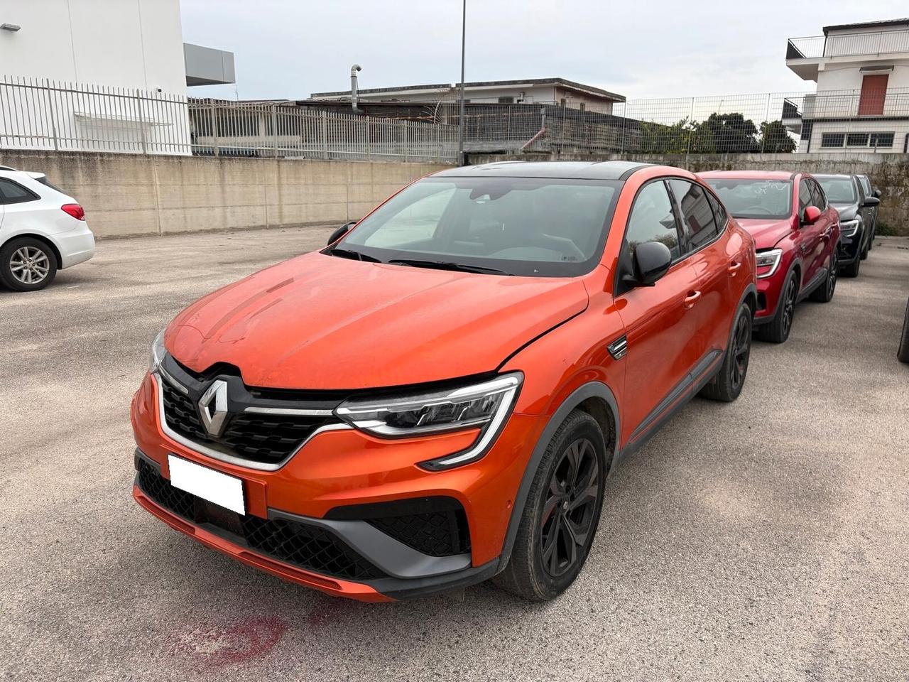 Renault Arkana Hybrid E-Tech 145 CV R.S. Line