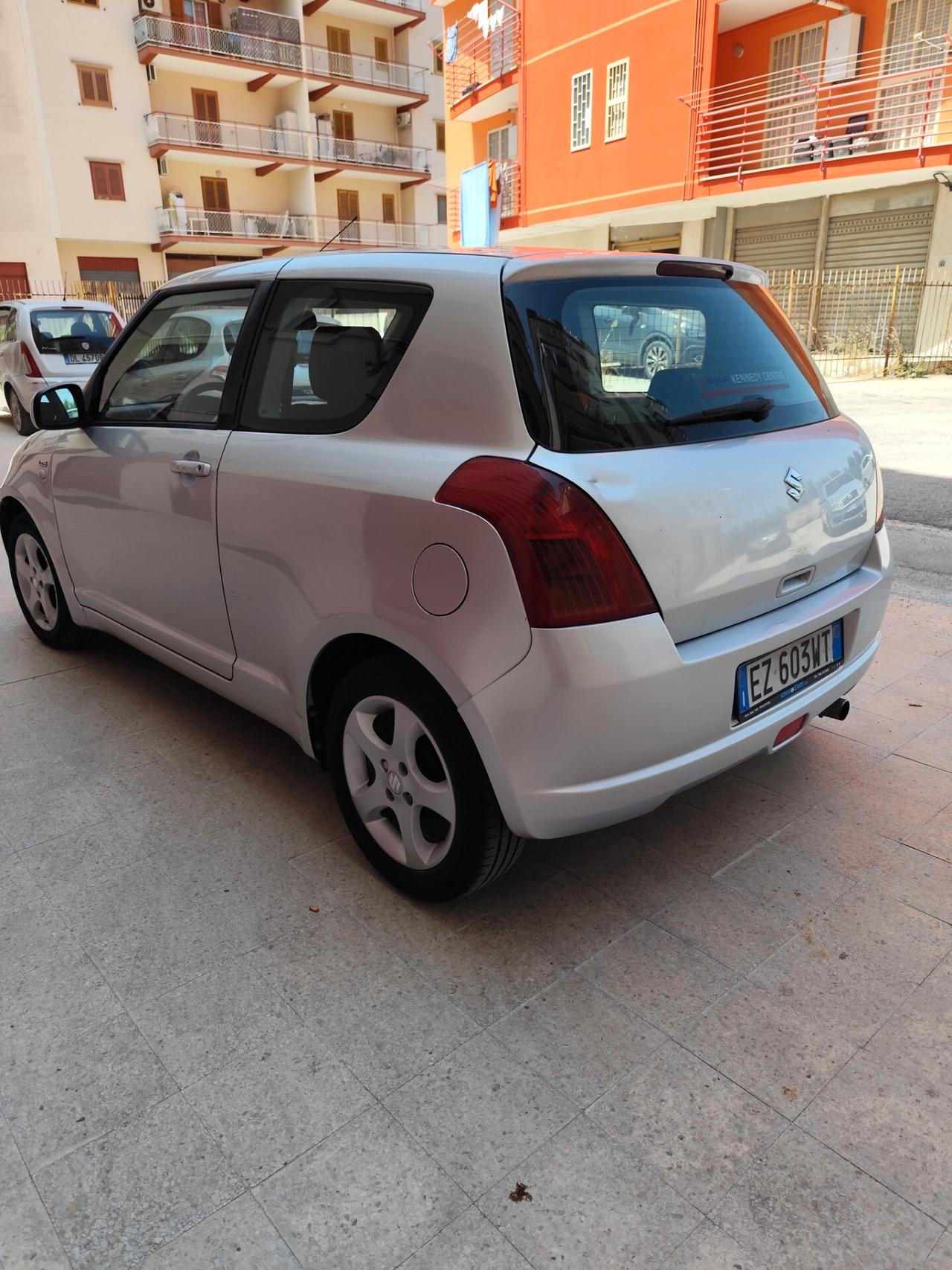 Suzuki Swift 1.3 Diesel 70cv EURO 4 3p.