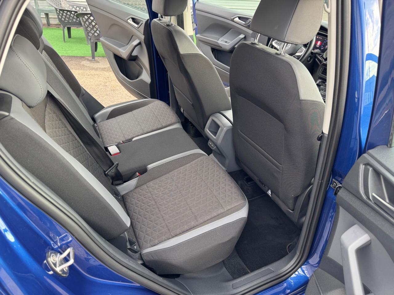 Volkswagen T-Cross 1.0 TSI 110 CV DSG R LINE