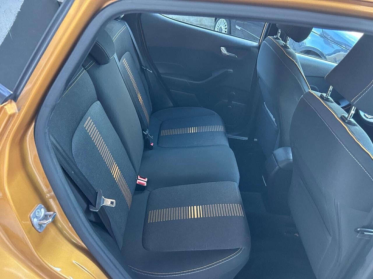 Ford Fiesta ACTIVE 1.0 Ecoboost NEOPATENTATI!!!