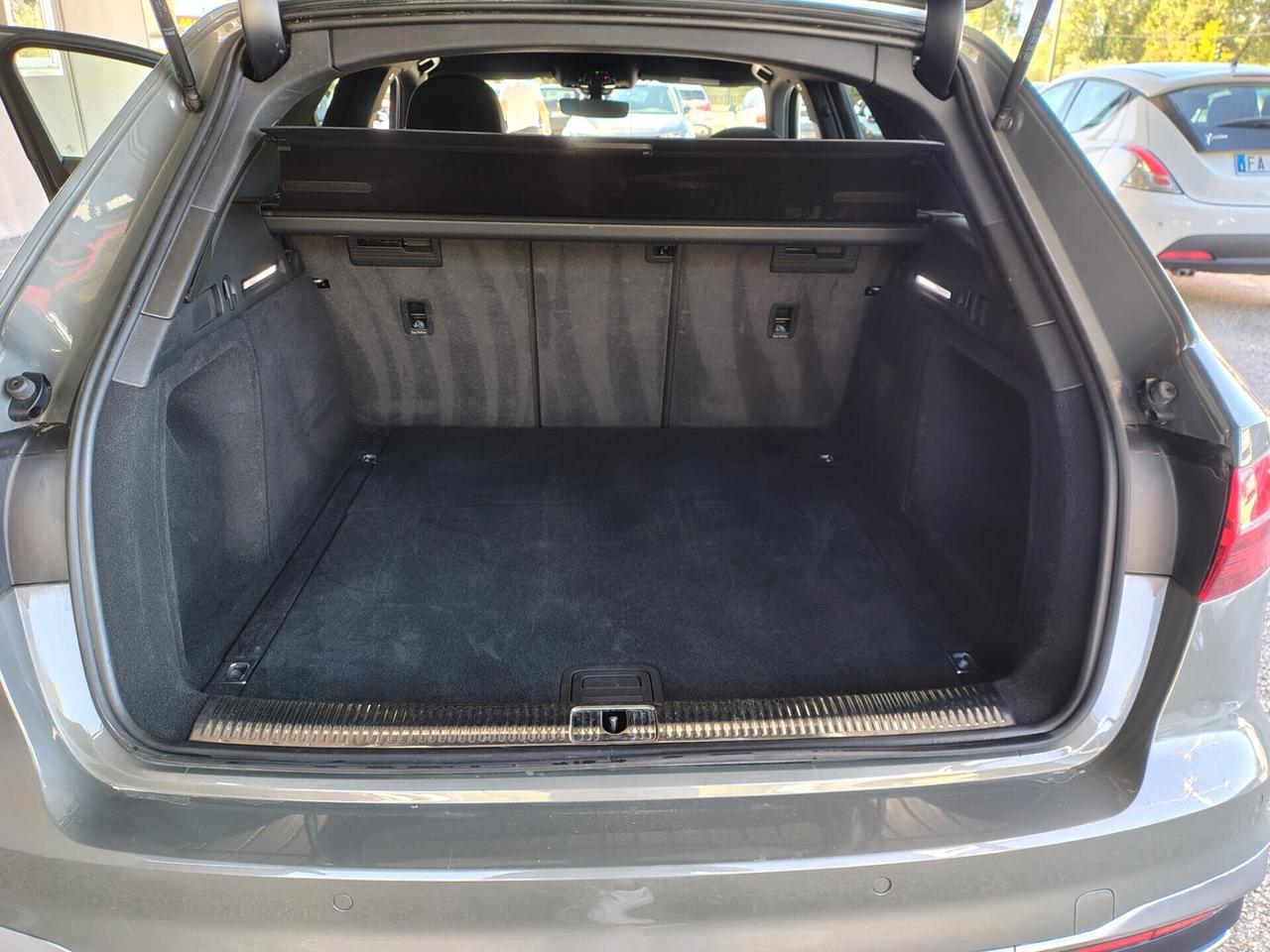 Audi A4 40 TDI quattro S tronic line edition